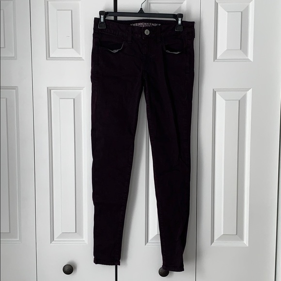 Women’s American Eagle Jeans - Picture 1 of 5